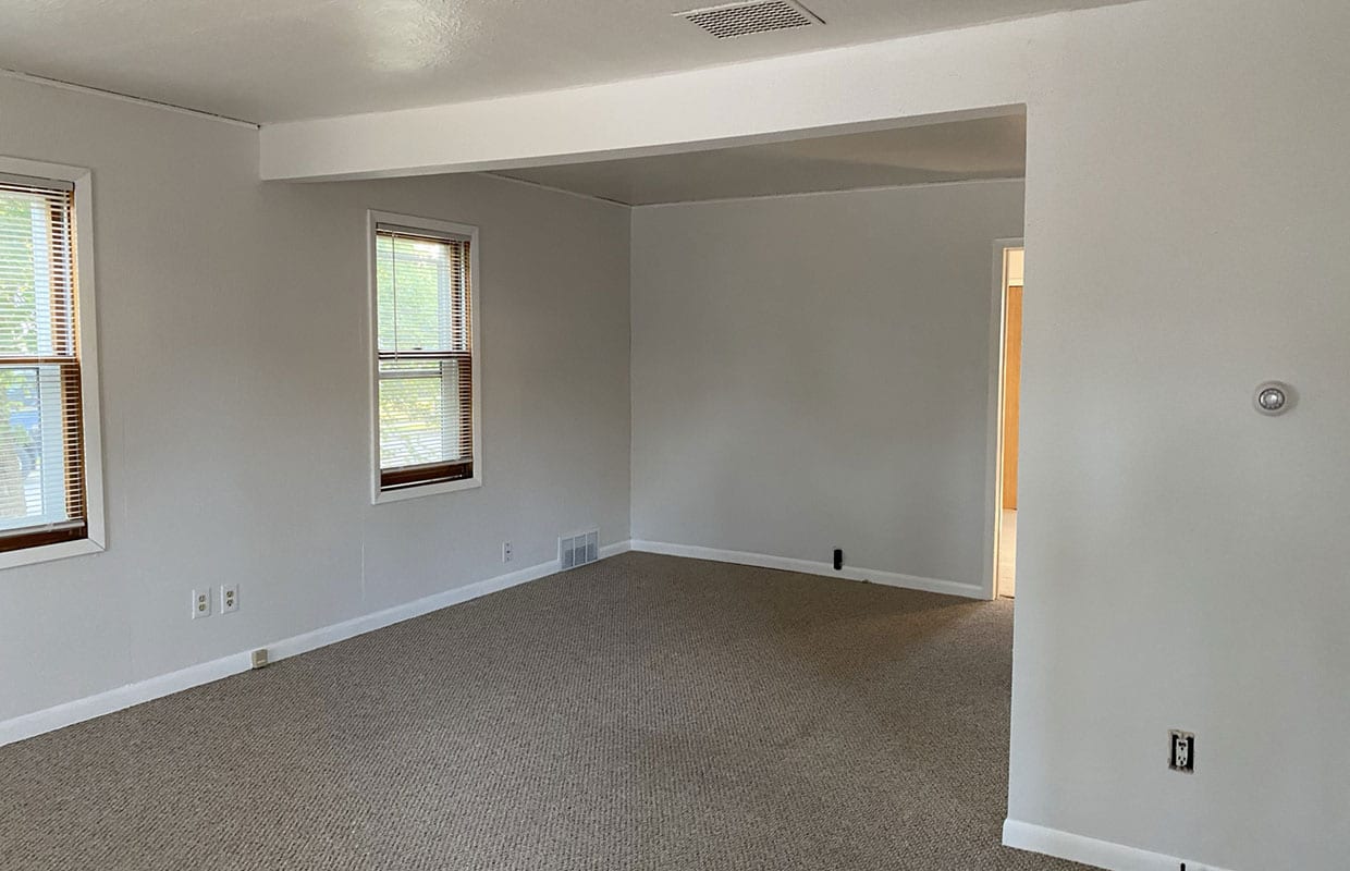 1511-Apricot-Living-Room 1511 Apricot Street Wisconsin Rapids